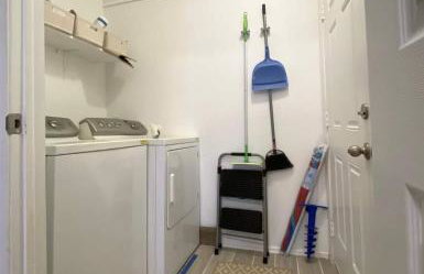 Orange Crush Cottage- Downtown Beaches & Dining - Photo 33