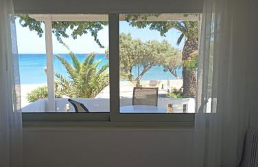 Grandes Apartments sea front - Photo 18