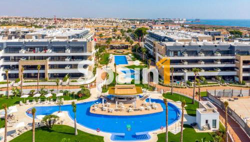 3 Bedrooms Apartment in flamenca Village with 3 Pools, sauna, gym and Jacuzzi - Photo 3