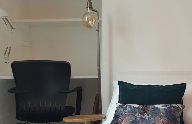 Charming 1-wall Bed Comfortable Studio in Nwlondon - Foto 1