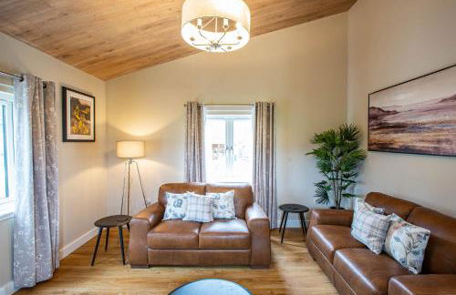 Breckland Lodge 4 with Hot Tub - Foto 4