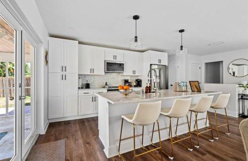 Putting Green - Heated Pool - Jupiter Escape - Photo 27