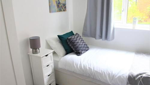 K Suites - Station Road 1 - Foto 4