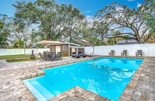 Poolside Paradise with Basketball Court - Foto 2