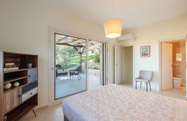 Villa Breeze & Villa Coco by Konnect Avlaki Beach - Foto 8