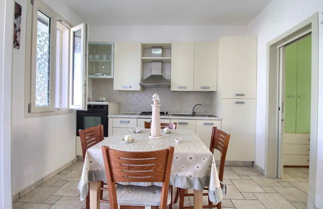 Casetta Dona a Ridosso Della Spiaggia Torre Vado - Foto 8