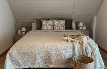 Pine & Oak Holiday Home - Foto 2