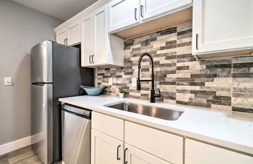 Airy Townhome Close to Kayaking and Boating! - Foto 10