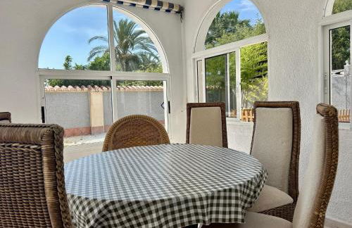 Villa with Pool, Chill-Out & BBQ - Foto 46