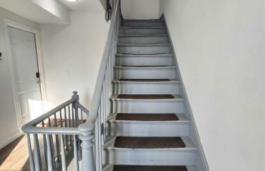 Jennifer's Penthouse 2 Floors - Amazing City View! - Foto 45