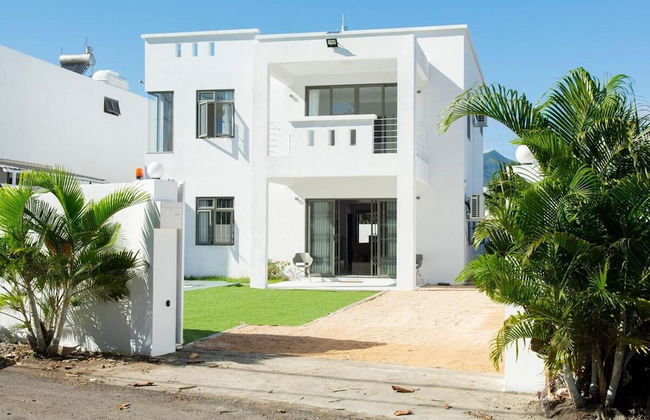 4 Bedroom Private Villa Villa La Tourelle - Photo 32