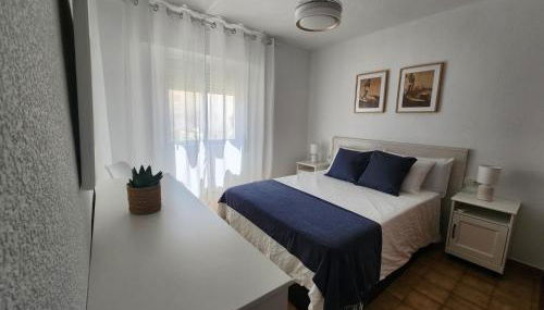 Seaview Terrace, Beachfront Bliss & Towncenter - Terraza con vistas al mar, a pie de playa y céntrico - Photo 4