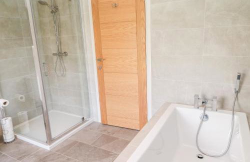 Romsey Lodge - Photo 22