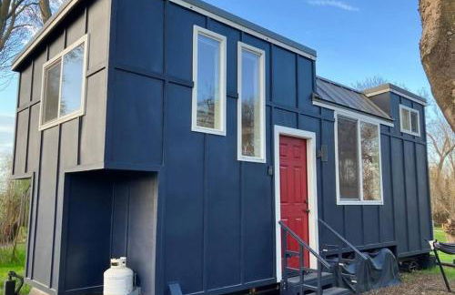 Couple’s retreat in Tiny Home w soaking tub/beach - Foto 10