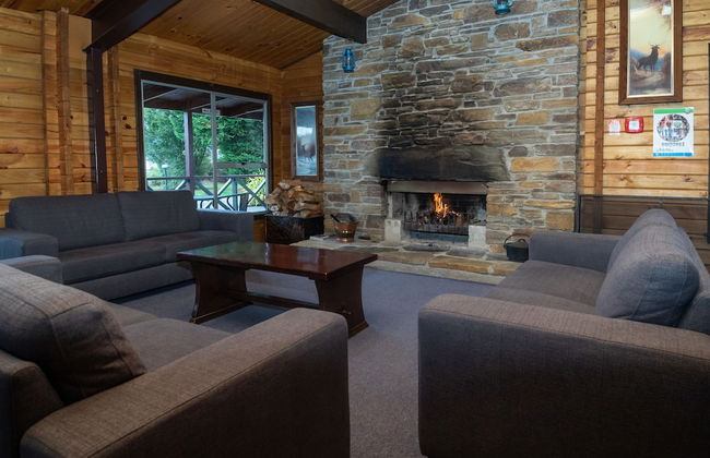 Te Anau Top 10 Holiday Park - Photo 79