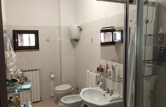 Tranquil Location With Views of Lake Trasimeno! - Foto 10