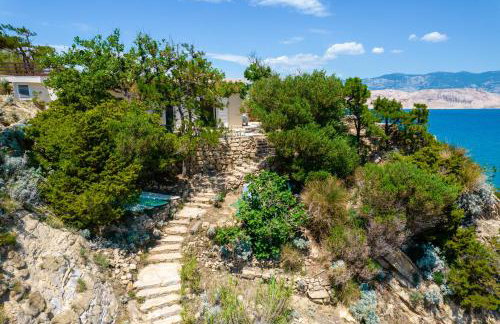 Villa Sortis and boat - Photo 7