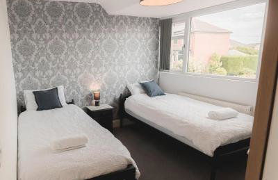 The BEST house in Bury - Photo 10