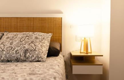 SeaHomes Vacations - Seafront Mediterranean Ap & PKG - Foto 12