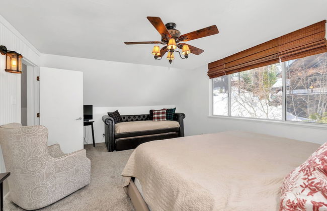 CC Cabin - Full Game Room! Wrap Around Deck! - Foto 2