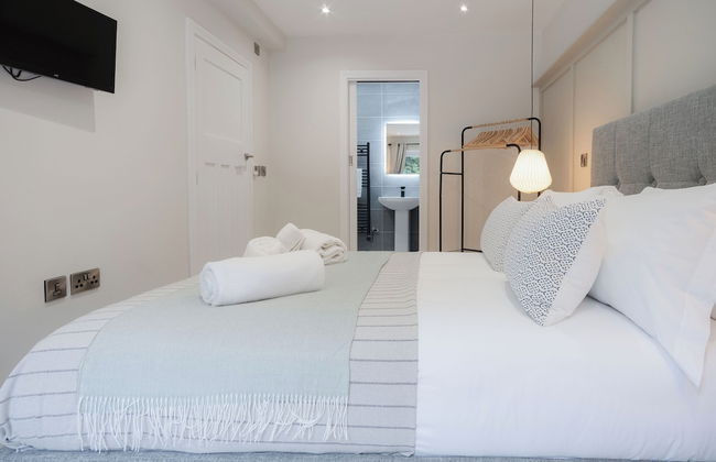 The Hideaway - 2 Bed Holiday Home - Little Haven - Photo 8