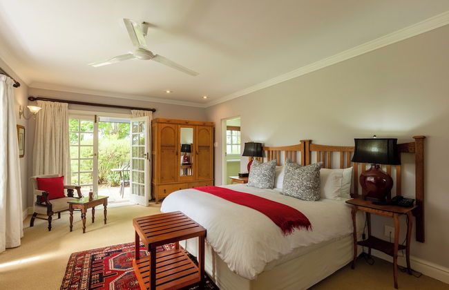 Moorcroft Manor Boutique Country Hotel - Photo 4