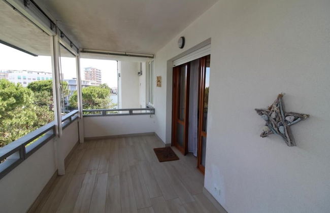 Elegant Retreat With Pool View - Photo 5