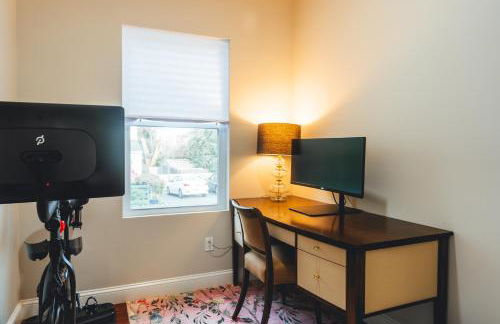 Beach Retreat 4900 Sqft, F1 VR Sim, Up to 21 guests - Foto 14