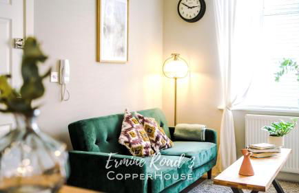 Designer apartments for City Breaks in Chester - Photo 30