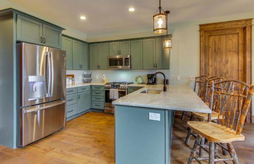 Sip on Deck and Enjoy Views! Mtn Lodge in Glenville - Foto 9