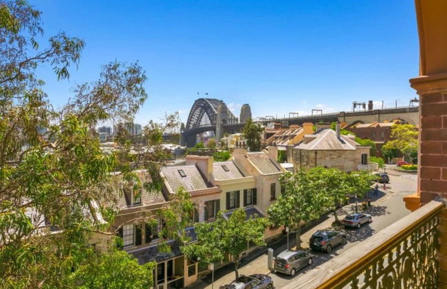 Stunning Sydney Home 11 - Photo 5