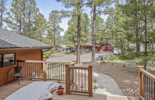 2 Living Rooms Fires Quick Drive Downtown - Foto 44