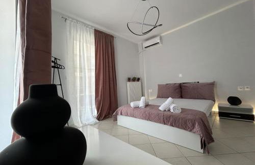 Salt & Soul downtown apartment - Photo 10