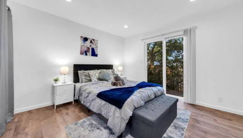 Modern Bay Area Retreat | Balcony + Private Patios - Foto 4