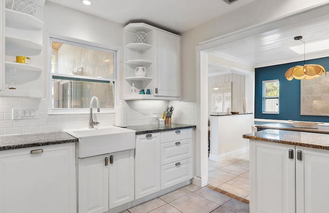 Kadima Kottage 2 Bedroom Home by RedAwning - Photo 8