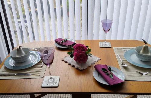 Ludlow Mews Town House with Free parking - Photo 6