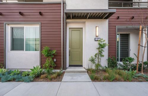 Central Santa Ana - Modern 4BR Home Near Disneyland - Foto 28