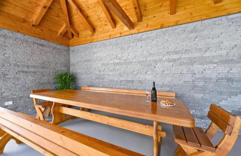 Beautiful Home In Vrtnjakovec - Foto 14