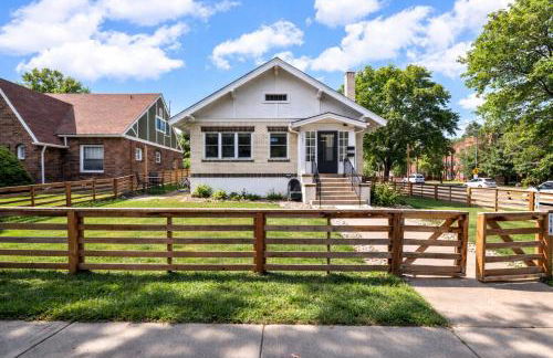 Campus Corner Retreat Two King Beds and Dog Friendly - Foto 20