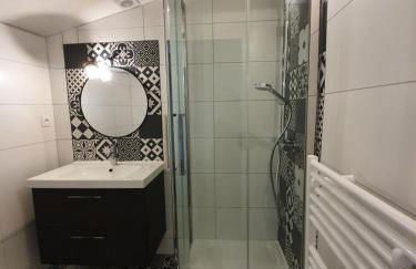 Au cœur du centre historique - Immeuble classé - Terrasse - climatisé - Foto 7