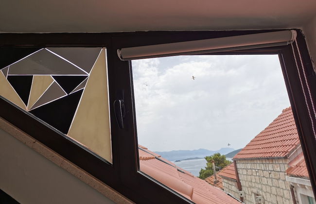 M & J Central Suites - Photo 41