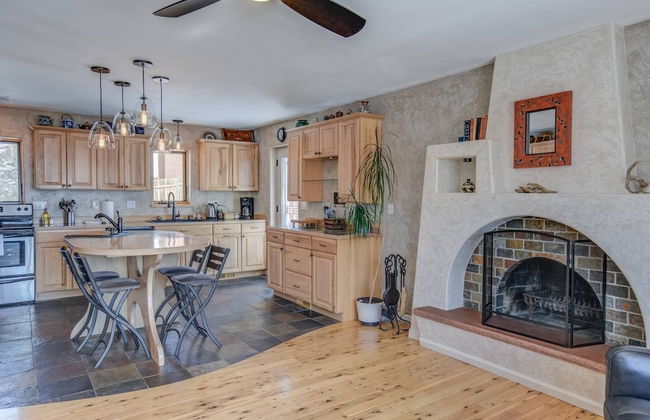 4BR Mtn Viewsgarden of the Godshot Tub, Firepit - Photo 24