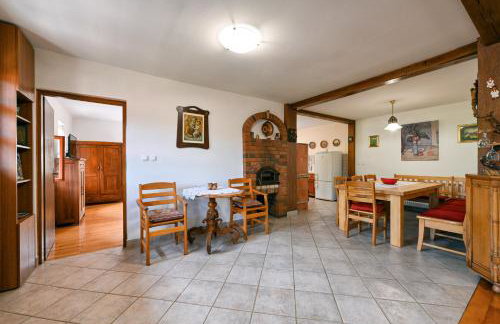 Ruralna kuca 'Villa Zagorka' za odmor sa bazenom i bočalištem - Foto 42