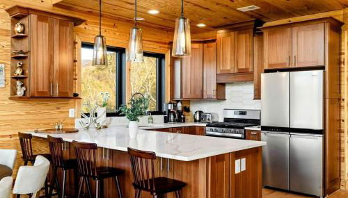 Luxurious A-Frame Mountain Retreat with Hot Tubs & Game Room Near Seneca Rocks, Milam, WV - Foto 5