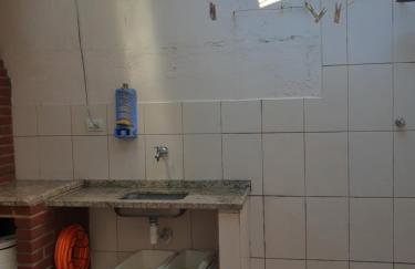 Casa Completa 100m da Praia 8 Pessoas Churrasqueira-garagem para 2 carros - Photo 26