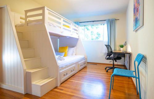 Central 3BR Home Steps from Castro St - Foto 5