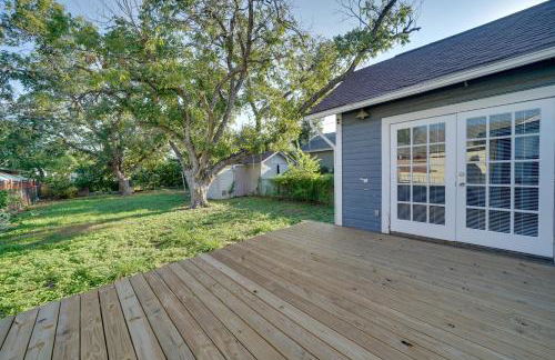 4 Mi to Downtown! Cozy Bungalow in San Antonio - Foto 2