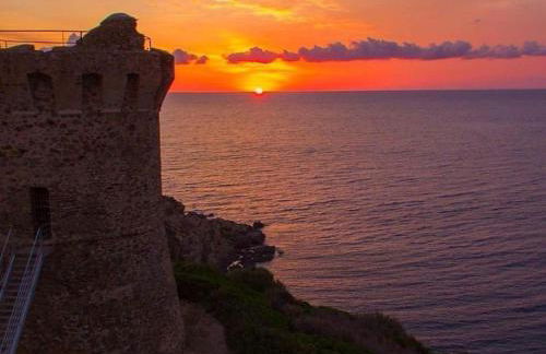 Duplex vue mer EXCEPTIONNELLE en Corse du sud proche plage - le 180Corse - Foto 57