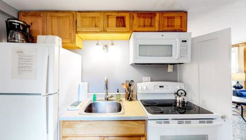 36 Main Flat 4 - Photo 5