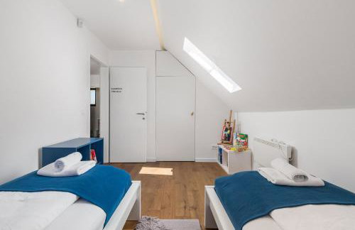 Modern Alpine Monsalbius Chalet - Foto 24